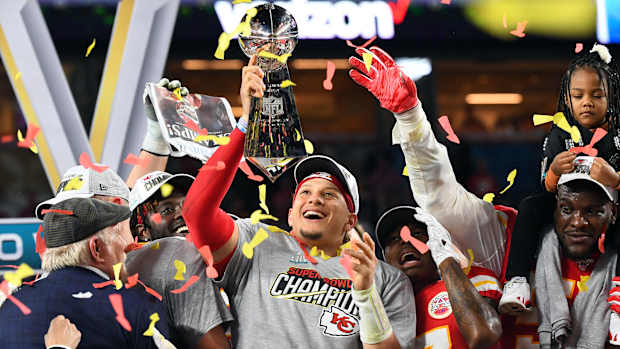 top-10-kansas-city-chiefs-players-of-all-time